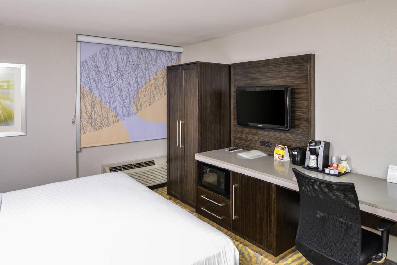Holiday Inn Dallas-Richardson By Ihg Exterior foto
